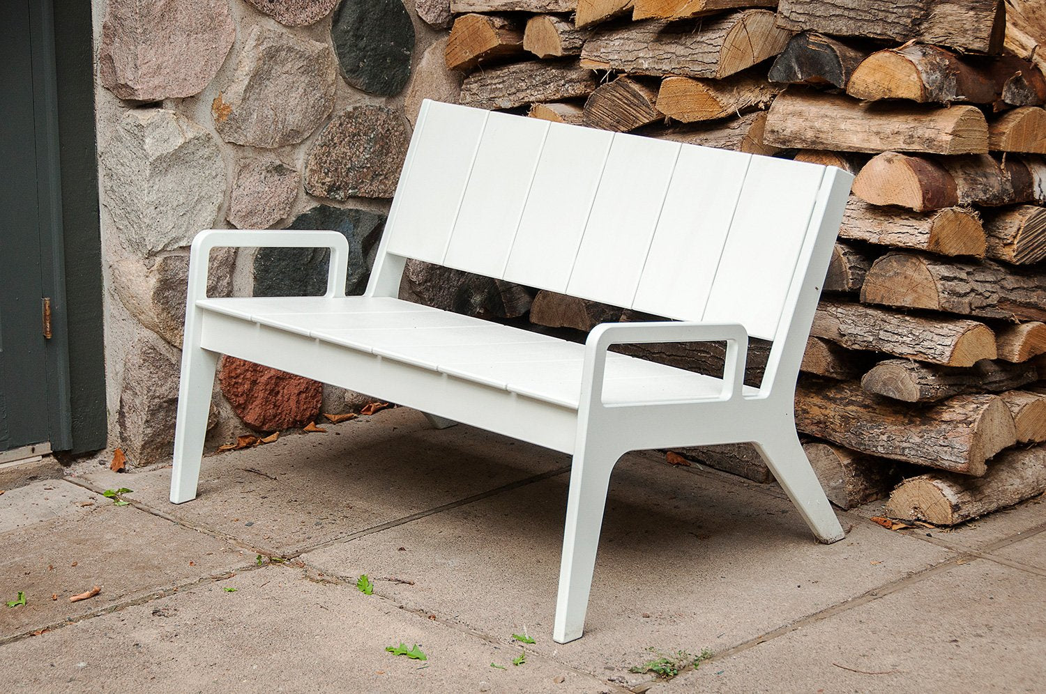 outdoor bench