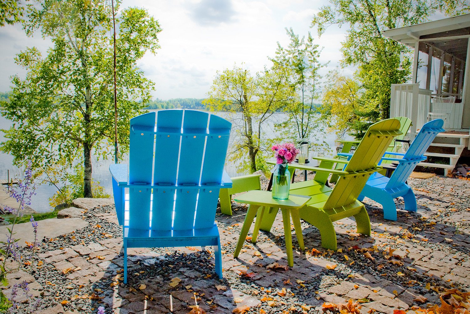 modern outdoor furniture