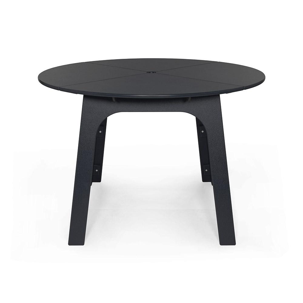 outdoor dining tables