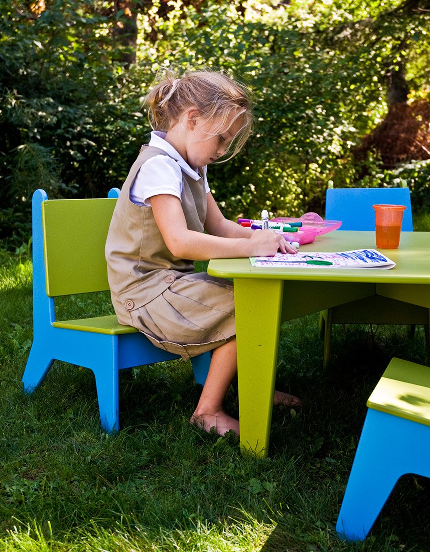 kids outdoor furniture