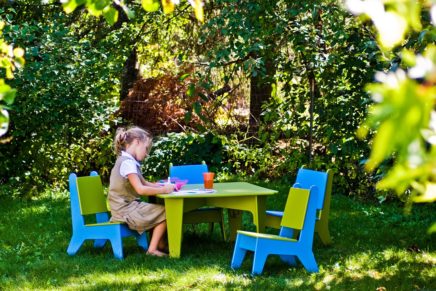 kids outdoor furniture