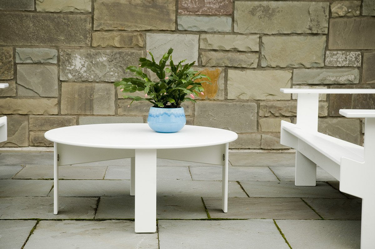 lollygagger outdoor coffee table