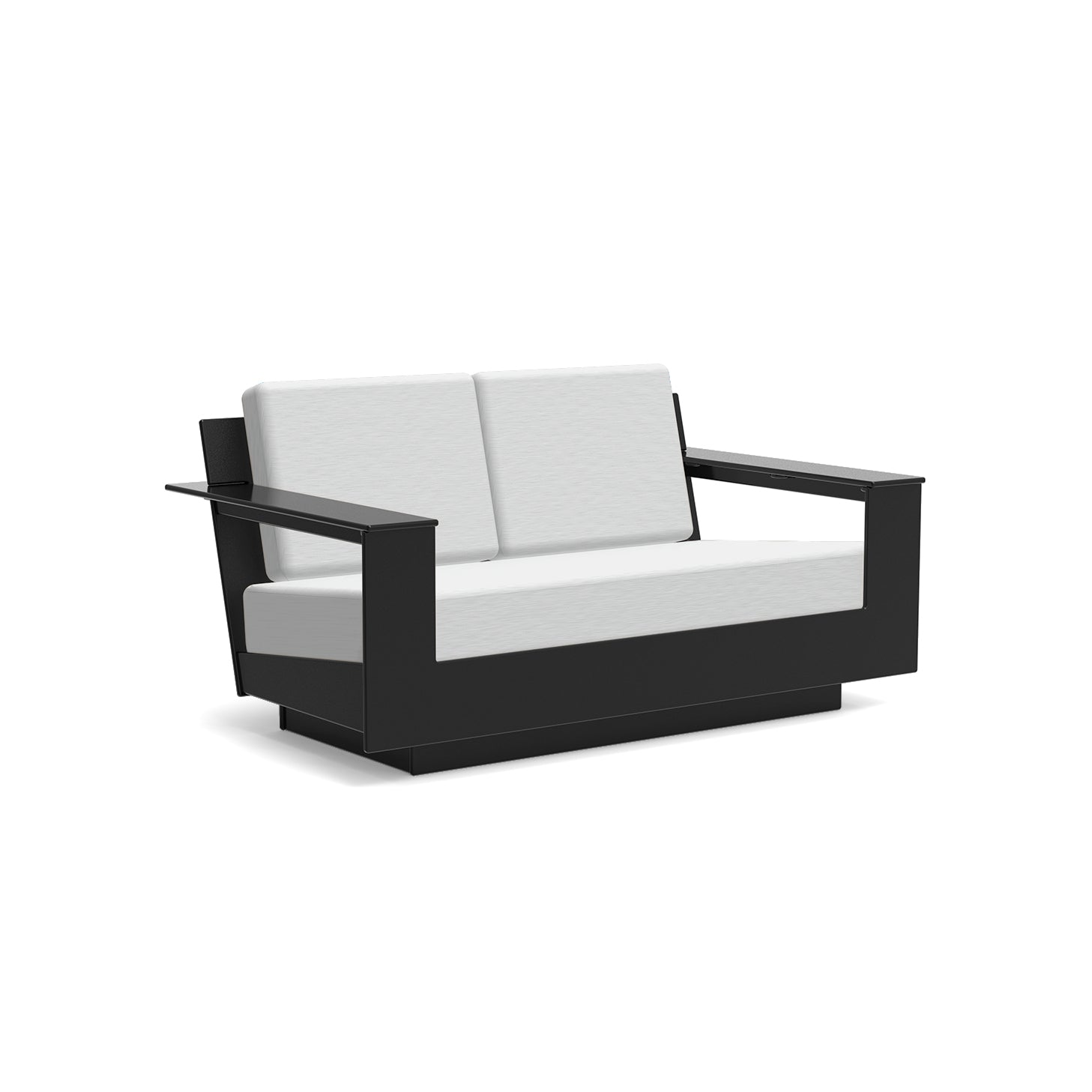 studio shot of nisswa loveseat in black with silver cushion
