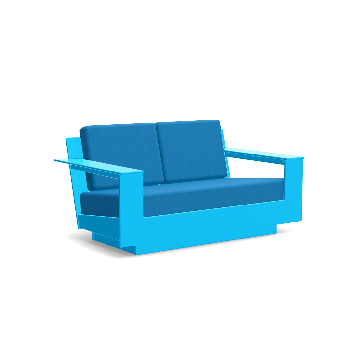 studio shot of nisswa loveseat in sky blue with regatta blue cushion