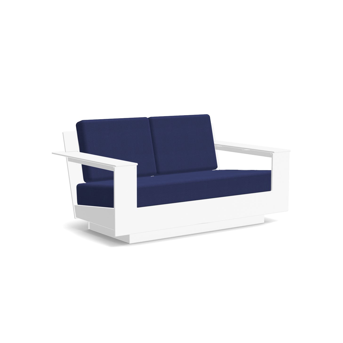 studio shot of nisswa loveseat in white with navy cushion
