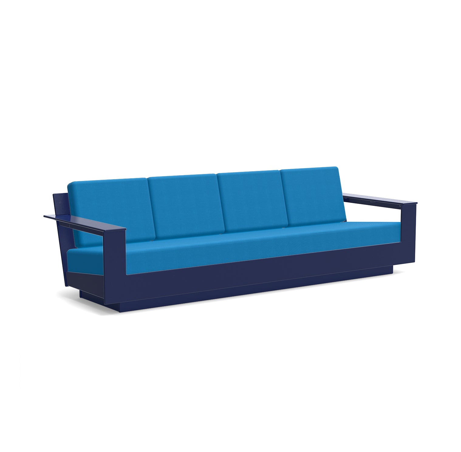 studio shot of nisswa 96 in navy with regatta blue cushion