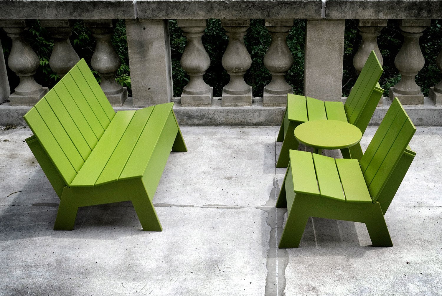 modern outdoor furniture